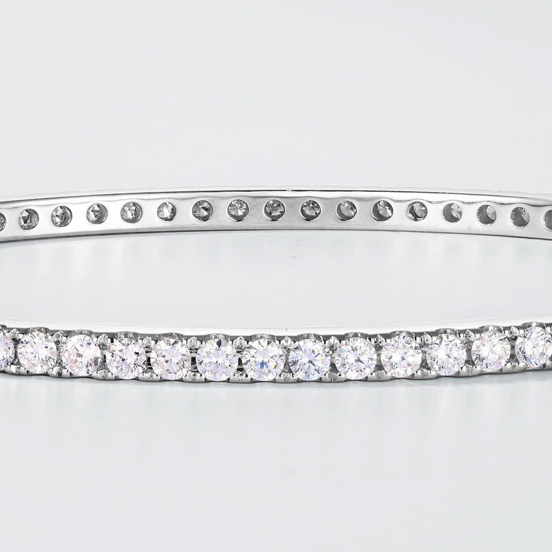 2.7ct Lab Grown Diamond PT950 Platinum Bangle | Dapaza