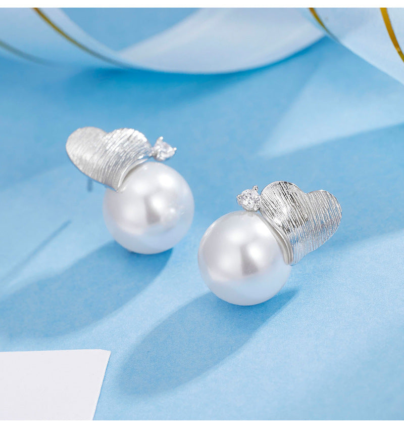925 Sterling Silver Australian White High-gloss Shell Beads Earrings Stylishtrendyniche Style Design Heart Earrings