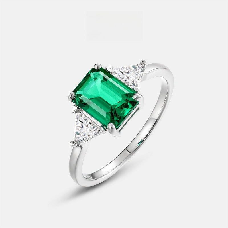 Premium Lucky Clover Lab-Grown Emerald Stud Earrings | 925 Sterling Silver