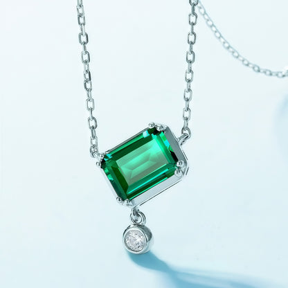 1.36ct Geometric Lab-Created Emerald Dancing Stone Necklace | Dapaza