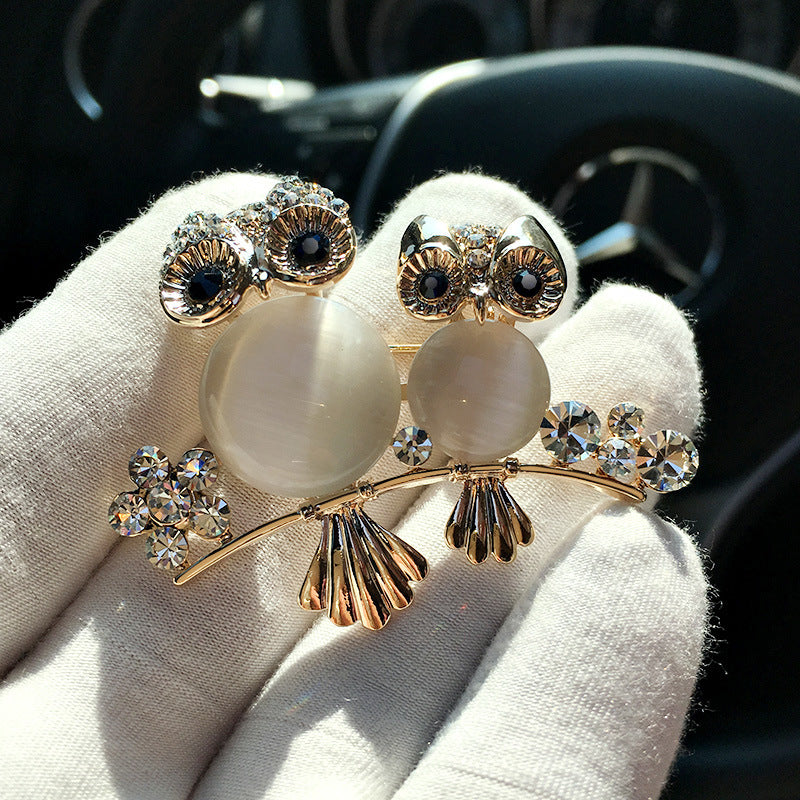 Diamond Temperament Owl Crystal Owl Brooch