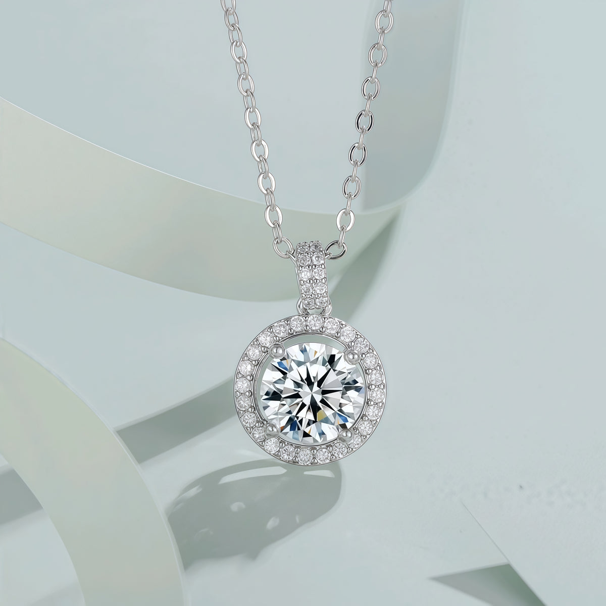 1ct Round Brilliant Lab-Grown Diamond Halo Necklace | Dapaza