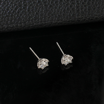 1ctw Round Lab-Grown Diamond Heart 6-Prong Stud Earrings | Dapaza