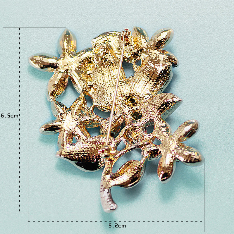 Floral Brooch - Anti-exposure Pin for Outerwear