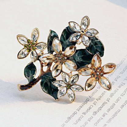 Floral Brooch - Anti-exposure Pin for Outerwear