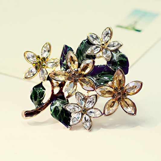 Floral Brooch - Anti-exposure Pin for Outerwear