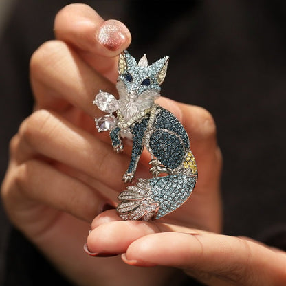 Natural Freshwater Pearl Cute Fox Brooch