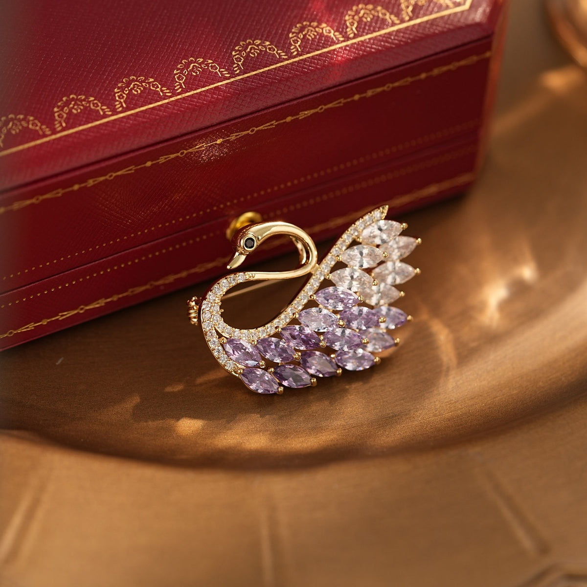 Gold Purple Color Gradual Change Crystal Swan Animal Model Versatile Coat Brooch Women