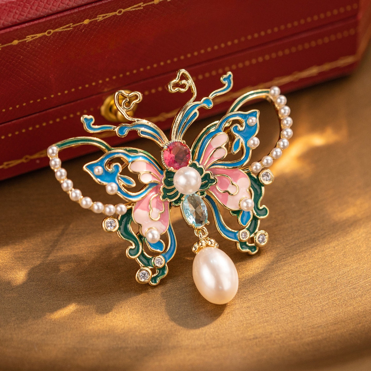 Wind Enamel Painted Butterfly Brooch Natural Pearl Insect Accessories Corsage