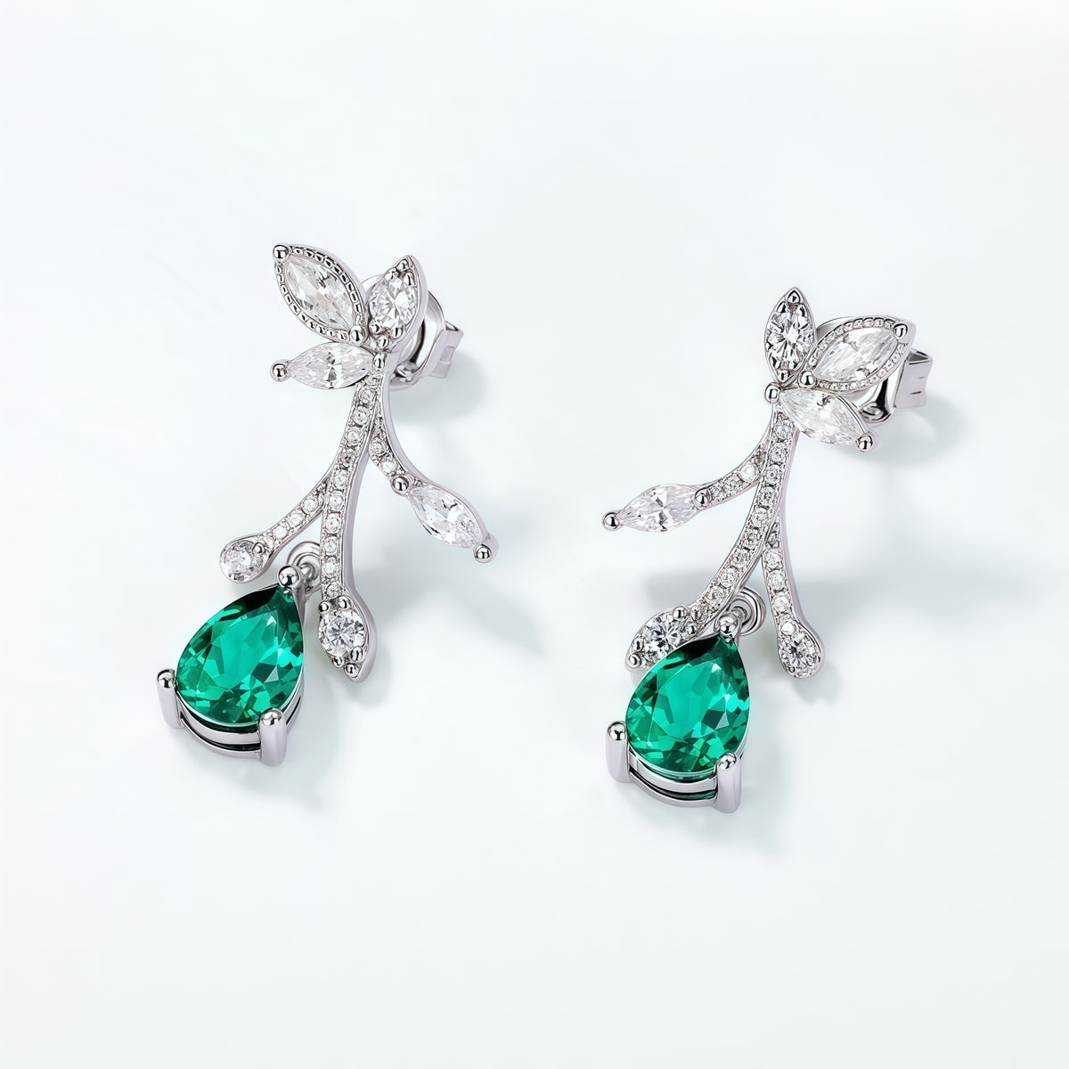 Pear-Cut Lab-Grown Emerald Flower Earrings - S925 - Dapaza