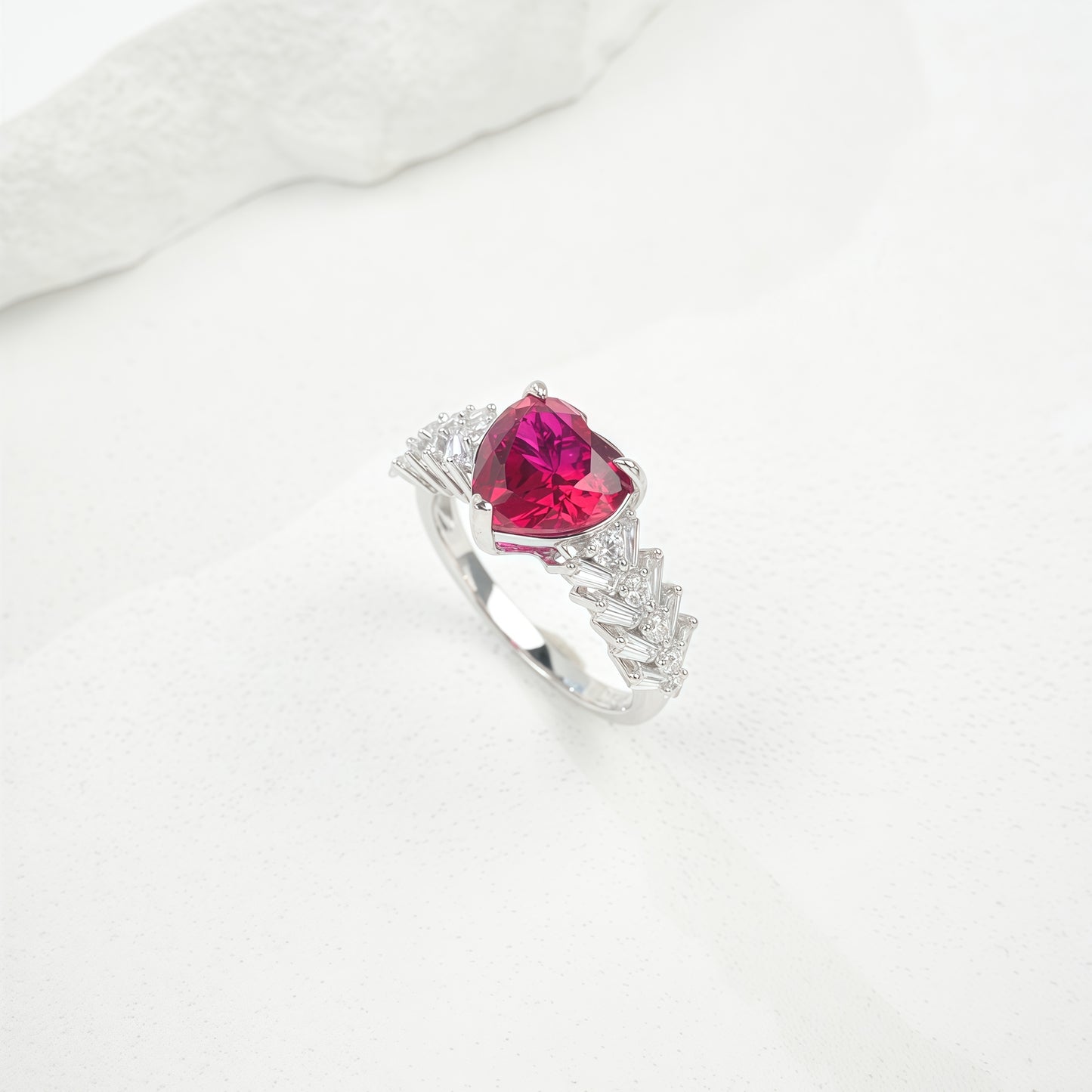 Heart-Shaped Lab-Grown Emerald Ring - S925 Sterling Silver with Baguette Accents