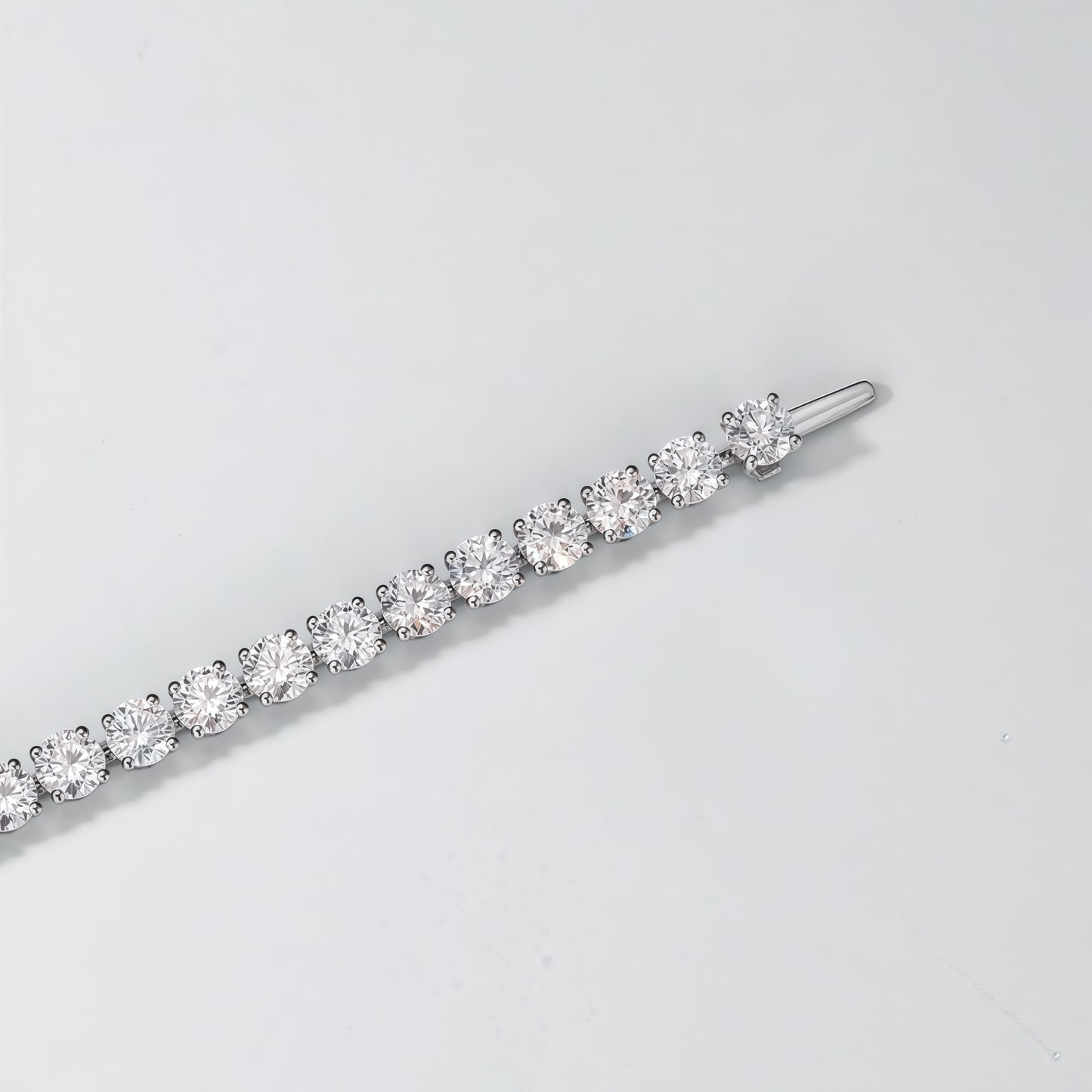 4.45ctw Round Brilliant Cut Lab Grown Diamond Tennis Bracelet in Solid PT950 Platinum