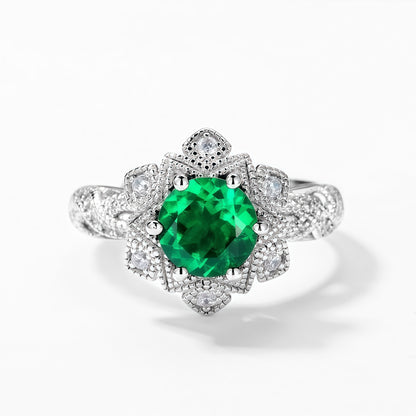 Vintage-Inspired Lab-Grown Emerald Cocktail Ring - 925 Silver - Dapaza