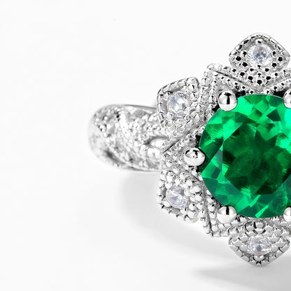 Vintage-Inspired Lab-Grown Emerald Cocktail Ring - 925 Silver - Dapaza