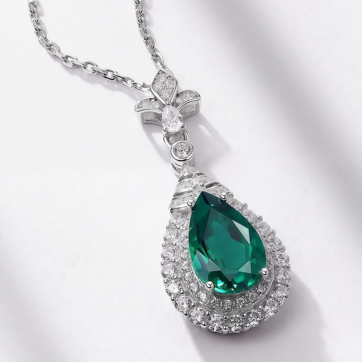 Premium Dapaza Heirloom-Style Lab-Grown Emerald Collarbone Necklace | S925 Sterling Silver