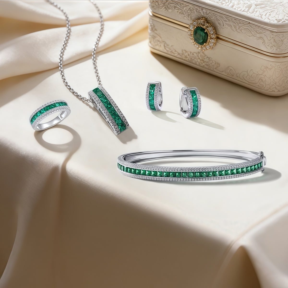 Emerald-Cut Lab Emerald Halo Jewelry Set - S925 Silver - Dapaza