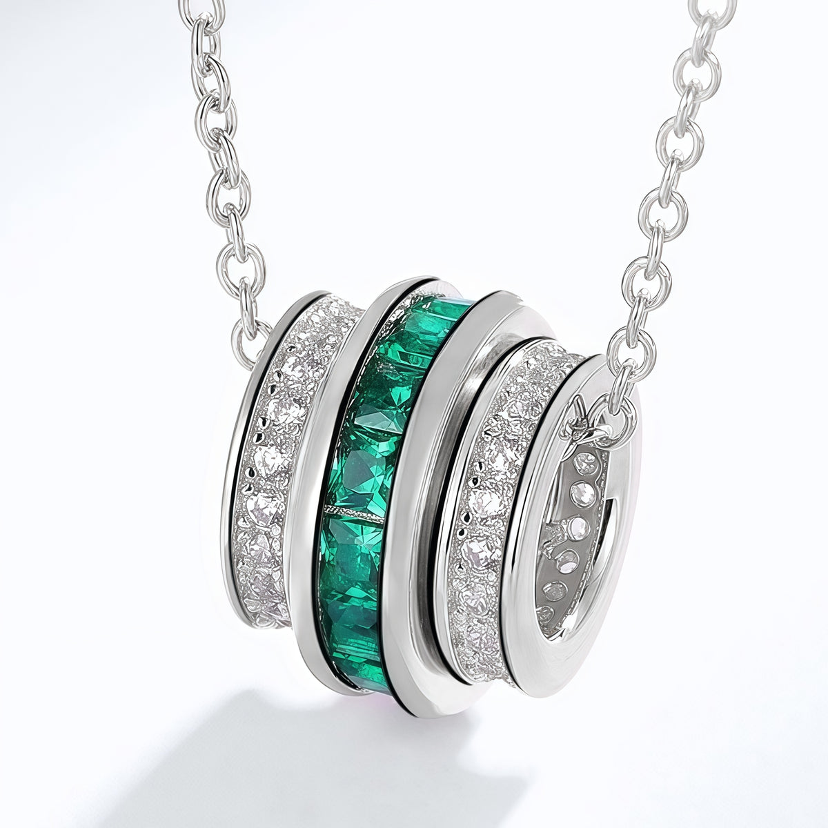 Geometric Pear-Cut Lab-Grown Emerald Pendant Necklace - Dapaza