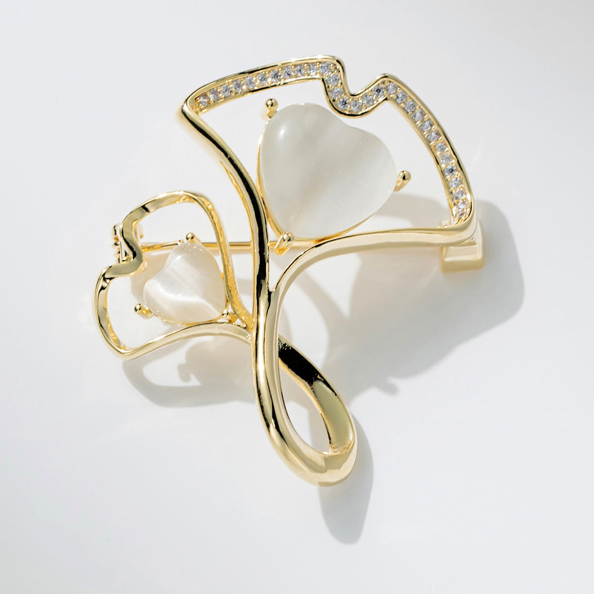 Cat Eye Stone & Cubic Zirconia Ginkgo Leaf Lapel Pin