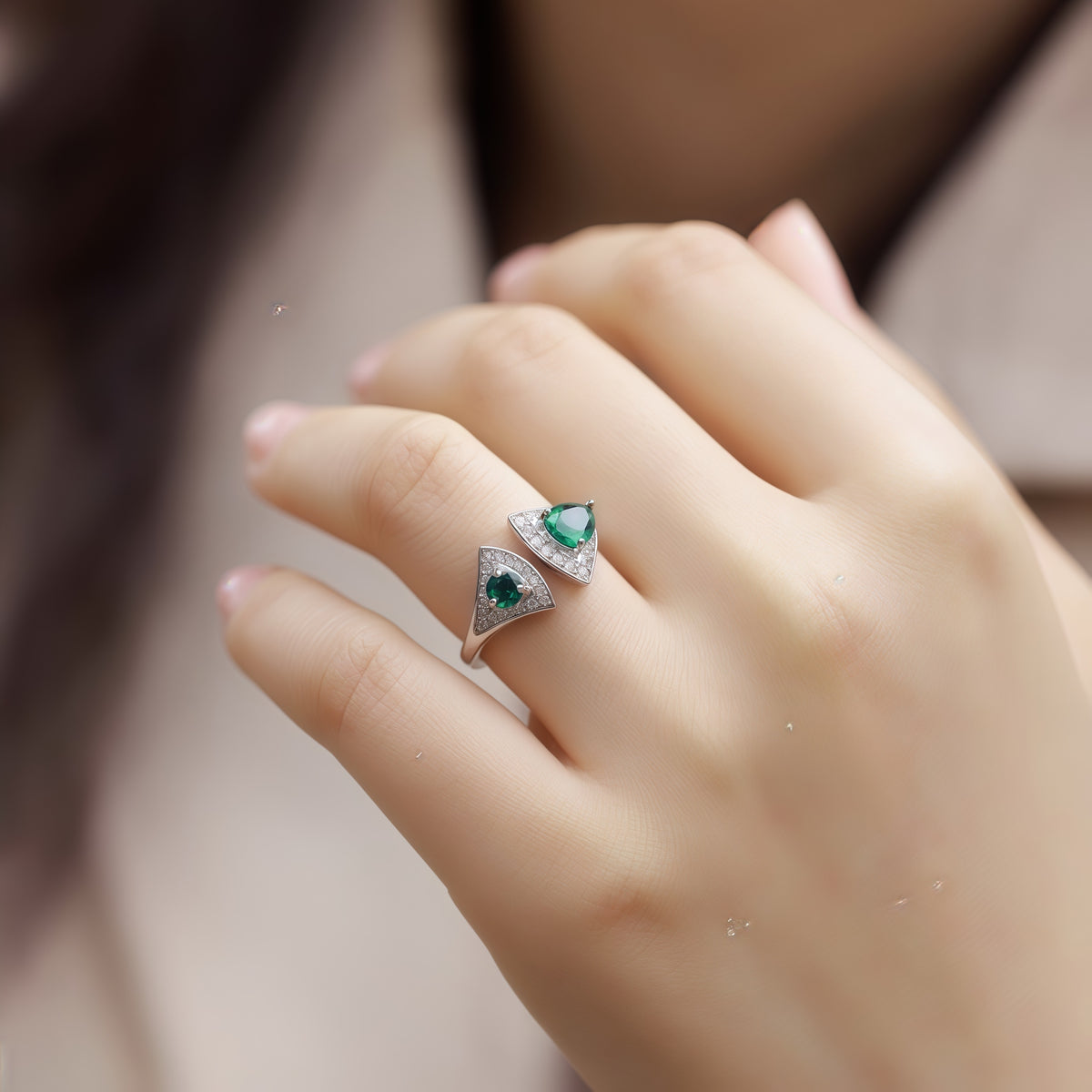 Premium Iconic Fan: Little Skirt Lab-Grown Emerald Statement Ring | 925 Silver