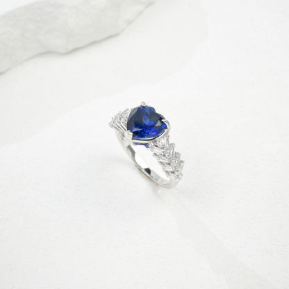 Heart-Shaped Lab-Grown Emerald Ring - S925 Sterling Silver with Baguette Accents