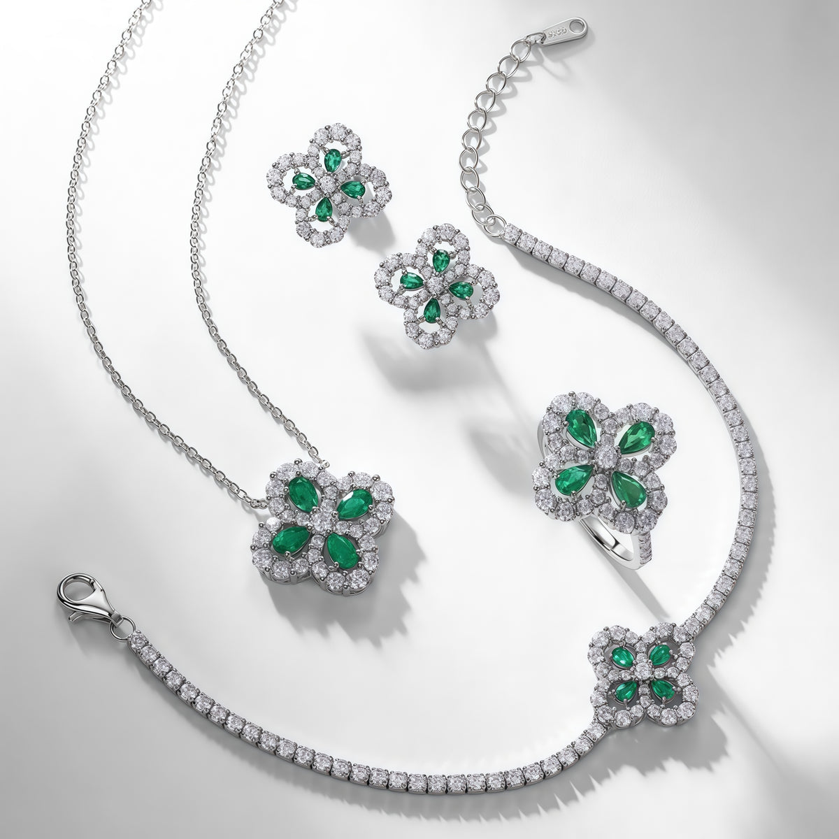 Premium Lucky Clover Lab-Grown Emerald Stud Earrings | 925 Sterling Silver