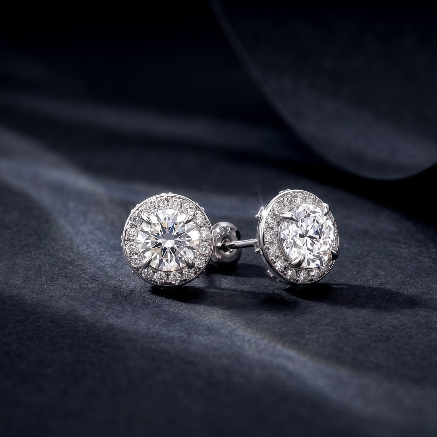Luxury 2.2ctw CVD Lab Diamond Halo Studs - S925 - Dapaza
