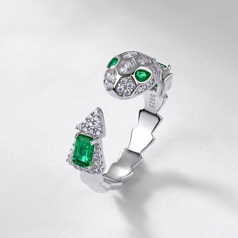Premium Mystic Serpent: Lab-Grown Emerald Snake Jewelry Set | 925 Silver