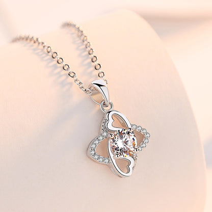 Dapaza Heart-shaped Necklace