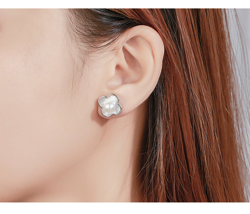 S925 Sterling Silver French Lucky Grass Mother Pearl Earrings Ear Jewelry
