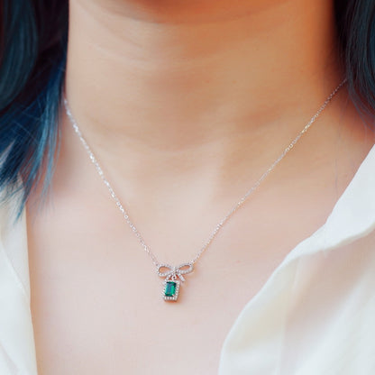 Modern Bow: Radiant Lab-Grown Emerald Ribbon Necklace | S925 Silver | Dapaza