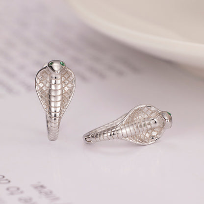 New S925 Sterling Silver Premium Cold Wind Cobra Earrings Spirit Snake Ear Buckle Male and Female Couples Ear Accessories