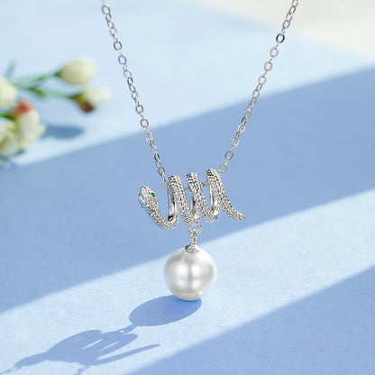 Snake Design Necklace 925 Sterling Silver Niche Design Trend Green Eye Zodiac Australian White Pearl Collarbone Chain
