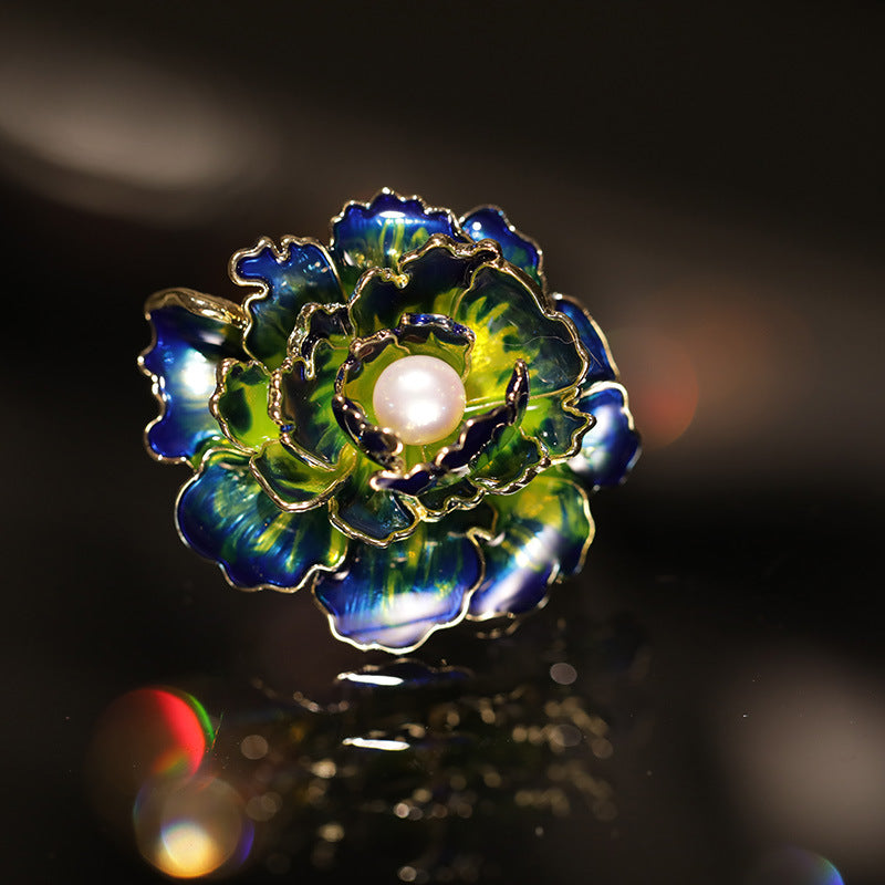 Freshwater Pearl Peony Brooch