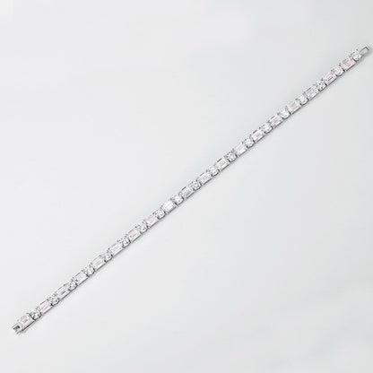 Elegant PT950 Platinum Lab Grown Diamond Bracelet | Timeless Luxury Fine Jewelry