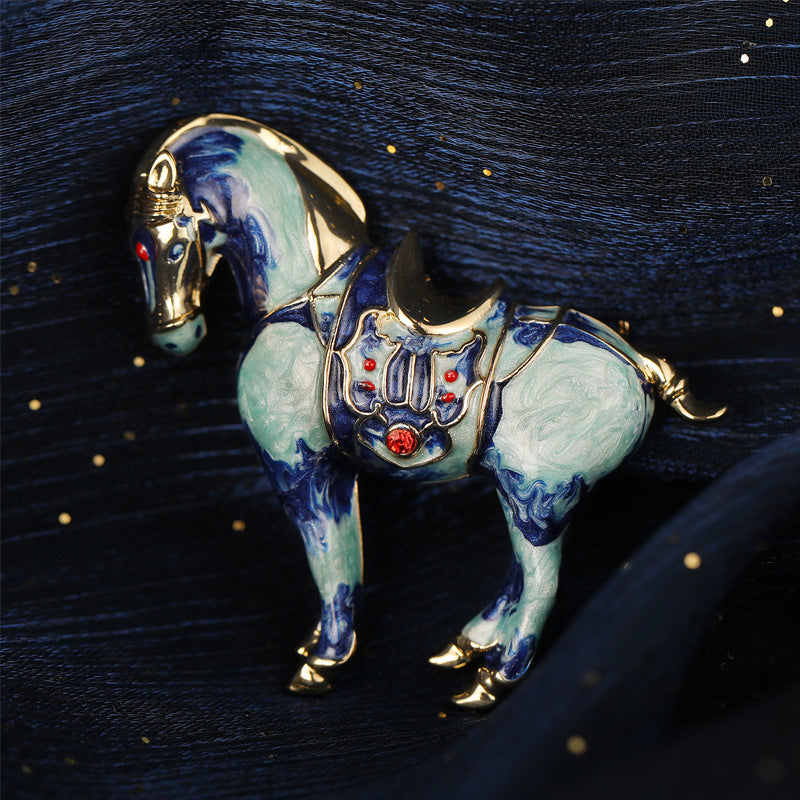 Painted Oil Blue Horse Brooch, Diamond Set, BMW Corsage, Men's Personalized Clothing Accessories Pin Gift