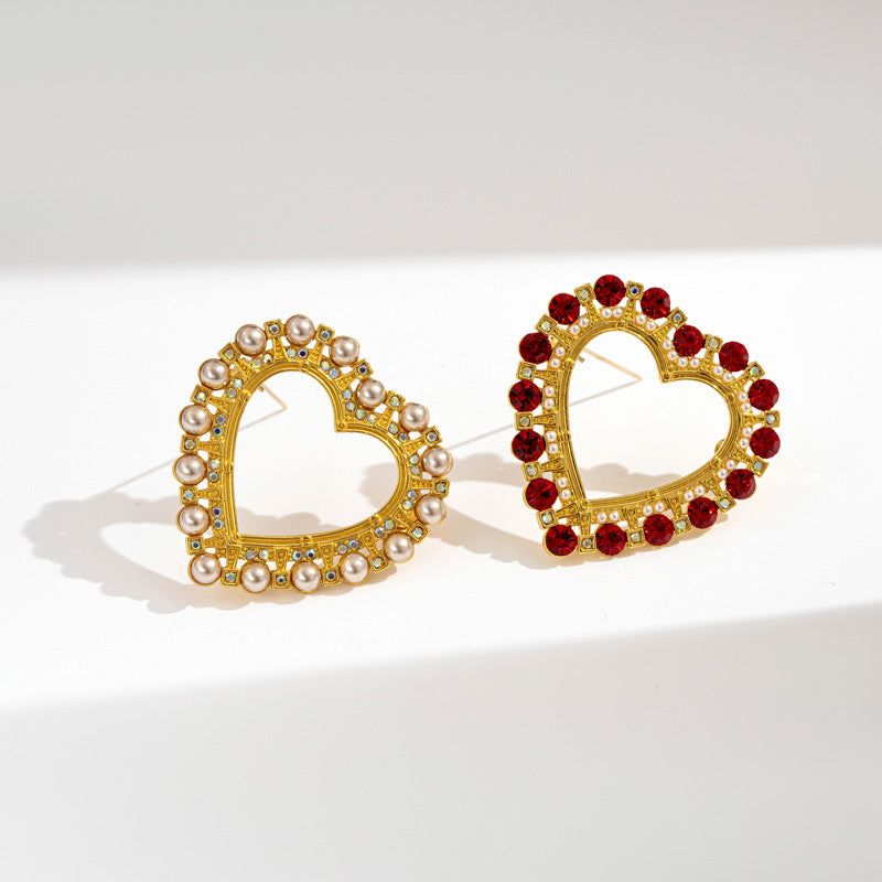 Heart-Shaped Pearl Brooch