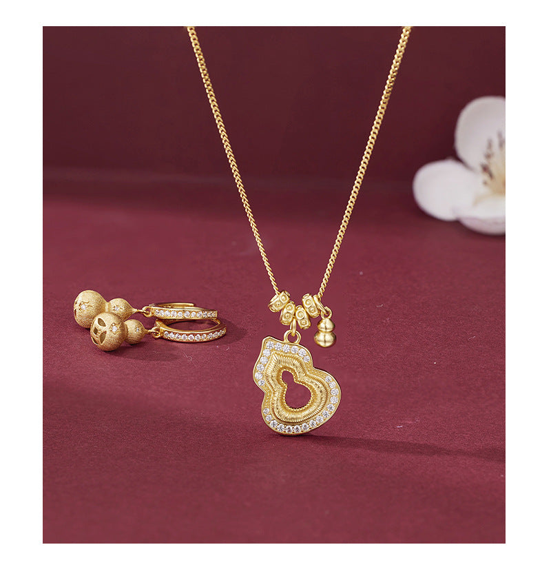 S925 Sterling Silver Gold Cut Out Gourd Necklace for Women Micro-embedded Zirconium Accessible Luxuryniche Style Design Classy Sense Clavicle Chain