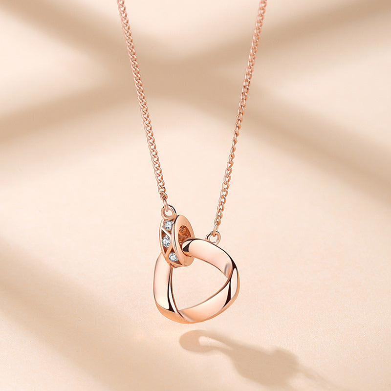 Dapaza Mobius Ring Necklace