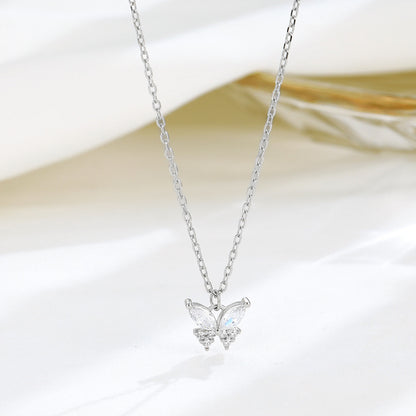 Dapaza S925 Sterling Silver Sparkling Diamond Butterfly Necklace