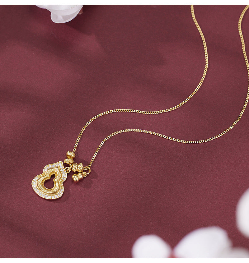 S925 Sterling Silver Gold Cut Out Gourd Necklace for Women Micro-embedded Zirconium Accessible Luxuryniche Style Design Classy Sense Clavicle Chain
