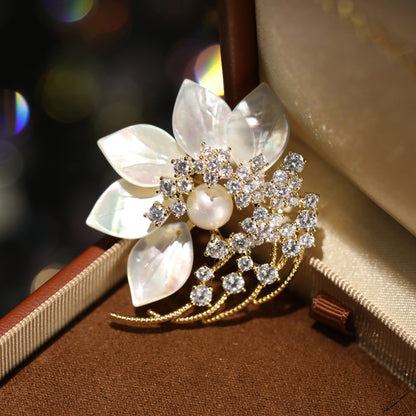 Freshwater Pearl Shell Flower Brooch