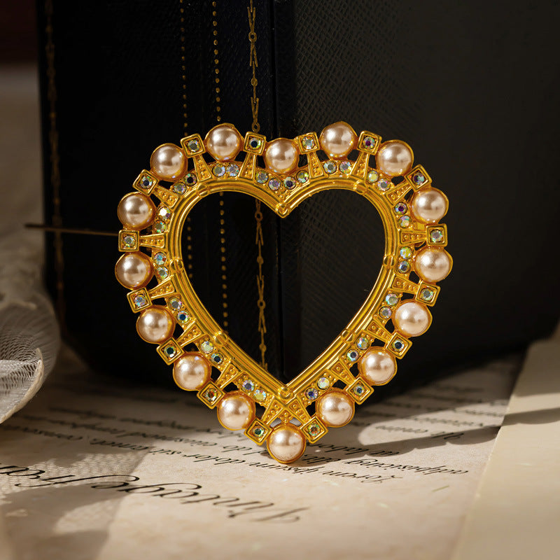 Heart-Shaped Pearl Brooch
