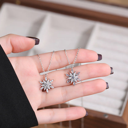 Dapaza S925 Sterling Silver Zircon Snowflake Necklace
