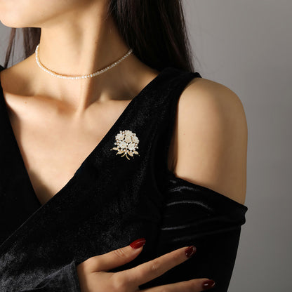 Zircon Natural Shell Pearl Fashion Women's Coat Brooch Accessories