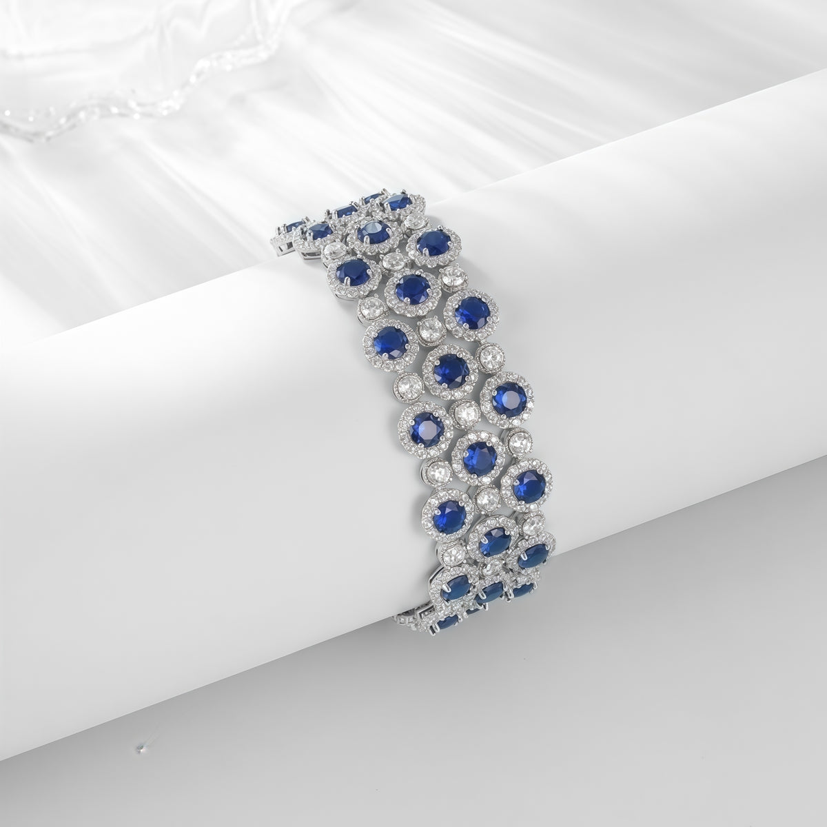Premium Royal Brilliance: Full-Pavé Lab-Grown Emerald Tennis Bracelet | 925 Silver