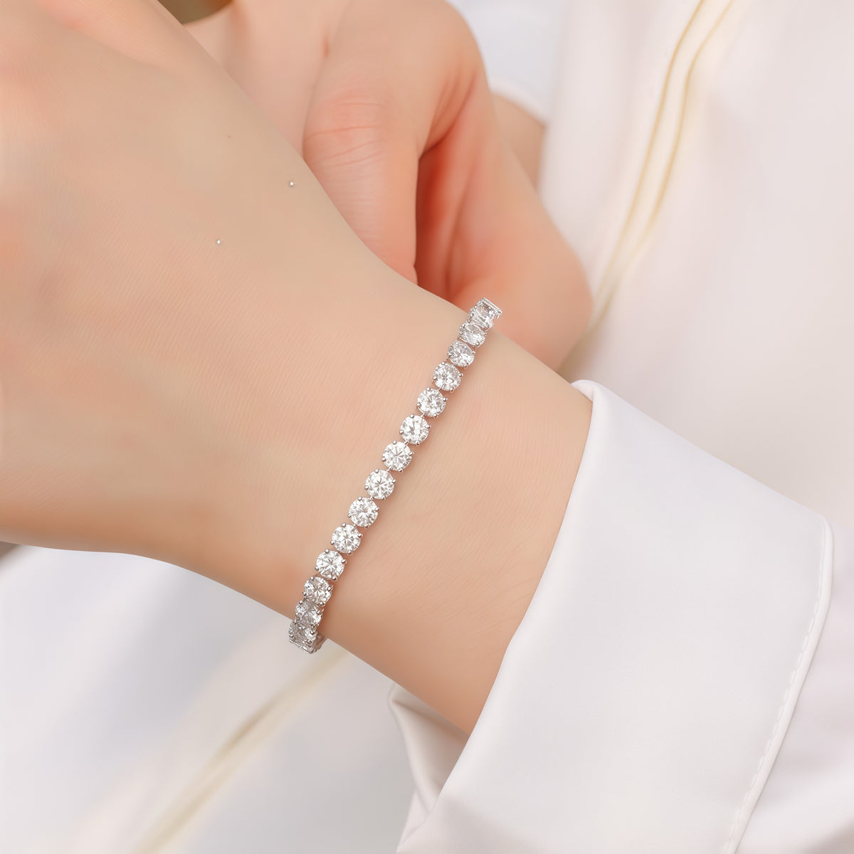 Single Row Round Lab Diamond Tennis Bracelet - 9.35ct - PT950 - Dapaza