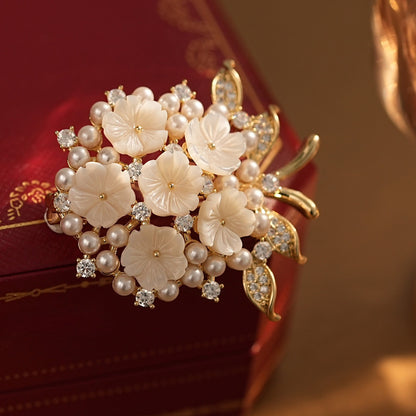 Zircon Natural Shell Pearl Fashion Women's Coat Brooch Accessories