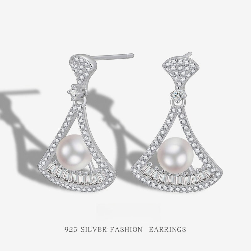 S925 Sterling Silver Australian White Shell Pearl Earrings - Luxurious, High-end Design, Exquisite Stud Earrings for Dresses