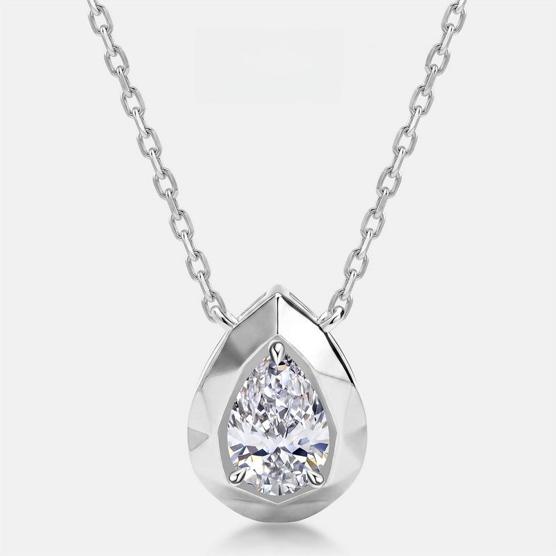 HPHT Lab Grown Diamond Teardrop Pendant Necklace in S925 Sterling Silver | Elegant Minimalist Jewelry for Women