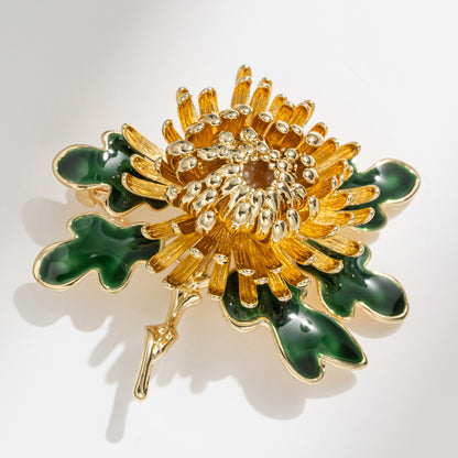 Elegant Chrysanthemum Brooch – Floral Jewelry Pin for Coats & Dresses